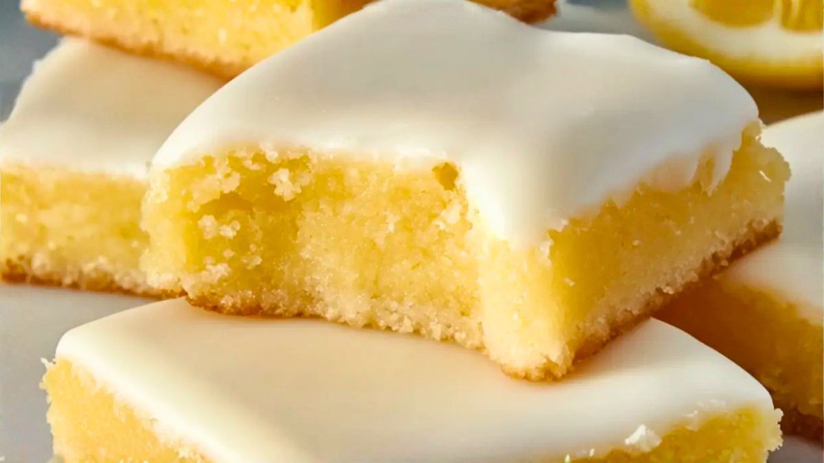 Los cuadraditos de limón son una de las recetas más sabrosas y especiales parael postre.