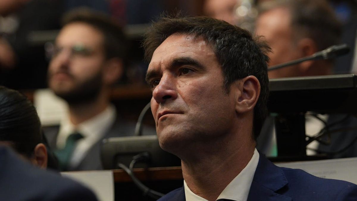 Los ingresos del intendente de Tunuyán, Emir Andraos, dependen en 85% de la coparticipación, por lo que la caída lo obliga a redefinir qué obras encarar y cuáles no. Los ingresos del intendente de Tunuyán, Emir Andraos, dependen en 85% de la coparticipación, por lo que la caída lo obliga a redefinir qué obras encarar y cuáles no.