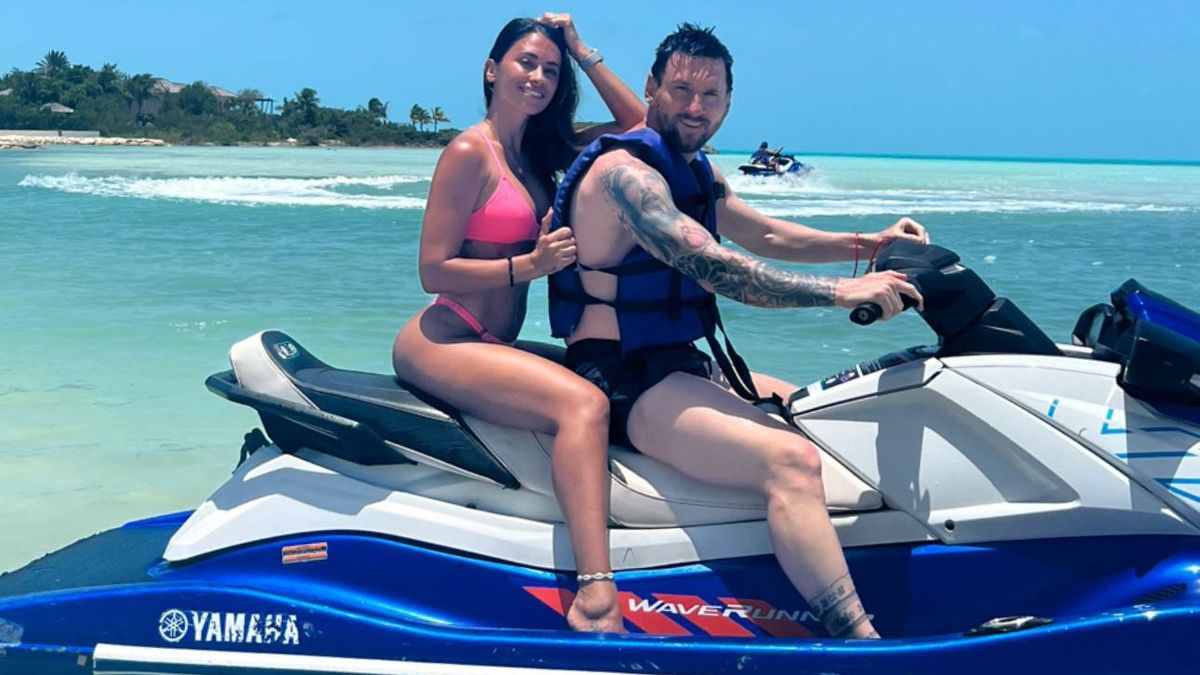 Lionel Messi pasa sus vacaciones en Bahamas antes de llegar al Inter Miami Lionel Messi pasa sus vacaciones en Bahamas antes de llegar al Inter Miami