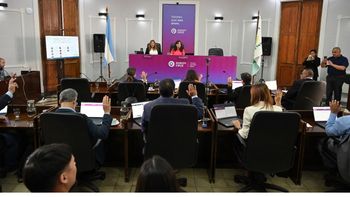 Godoy Cruz eliminó 55 tasas municipales y simplificó los trámites para los vecinos Godoy Cruz eliminó 55 tasas municipales y simplificó los trámites para los vecinos