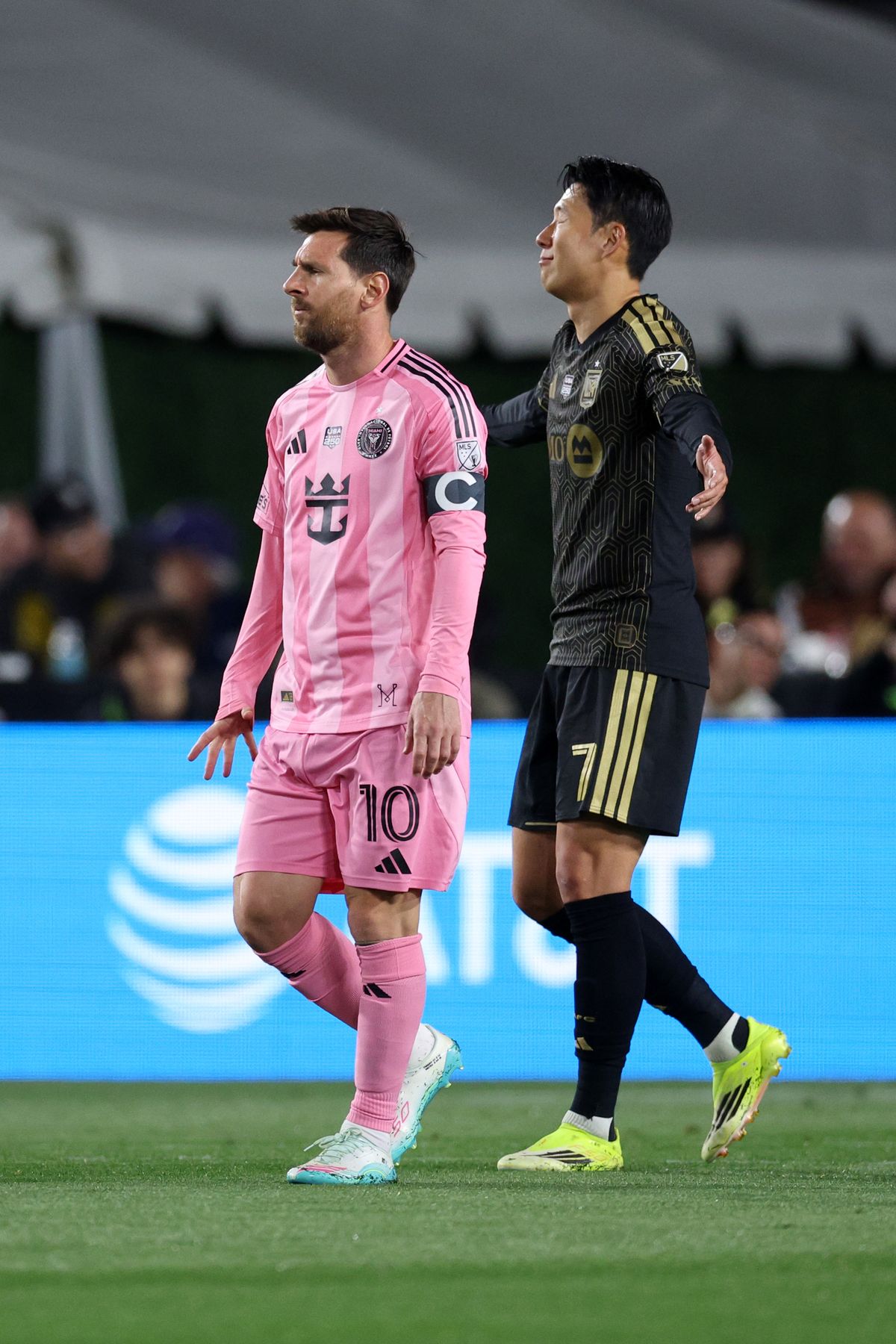 Los dirigidos por Javier Mascherano perdieron frente al equipo de Heung-Min Son.