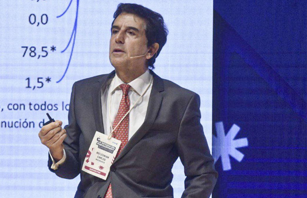 Carlos Melconian ironizó que frente a las últimas medidas económicas que tomó el Gobierno: todo el mundo esperaba a los bomberos y llegó el sodero. Foto: NA.