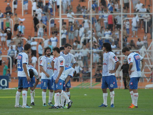 El Tomba, sin tiempo para descansar y varios lesionados