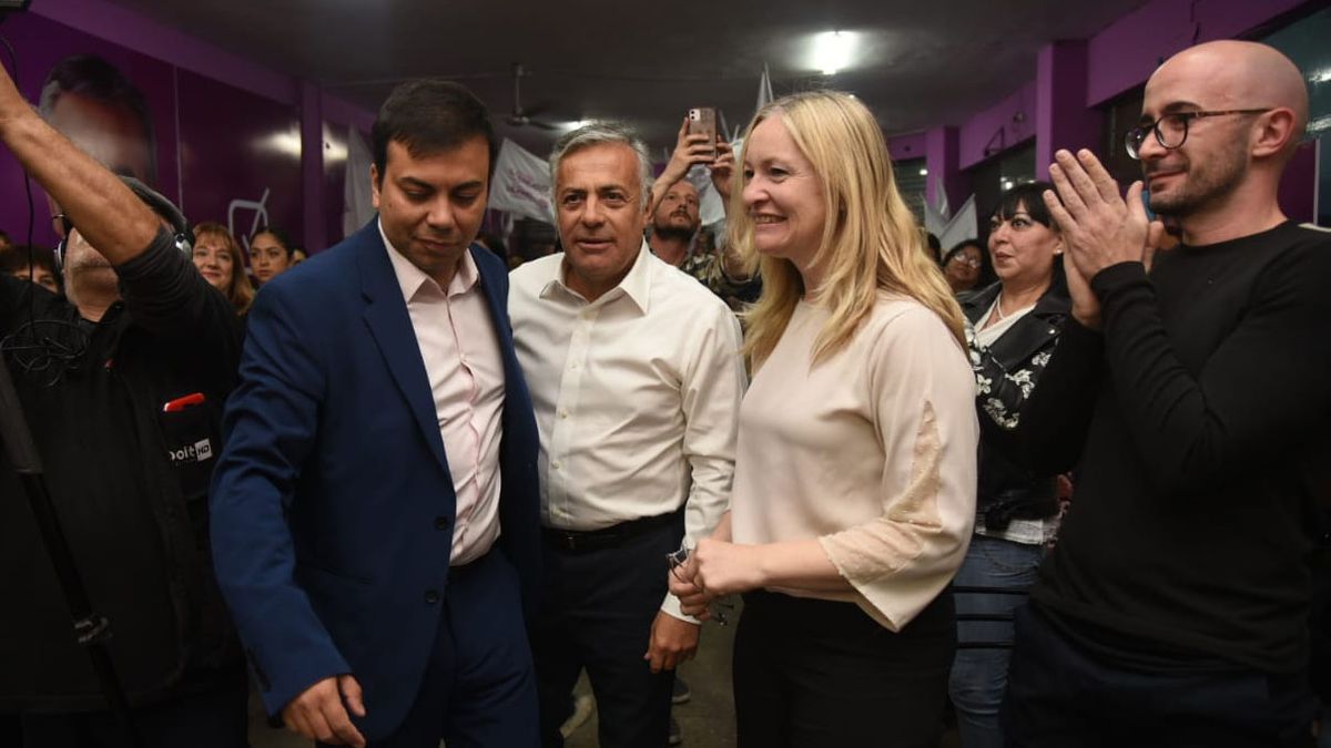 Francisco Lo Presti, Alfredo Cornejo y Hebe Casado, en Las Heras.