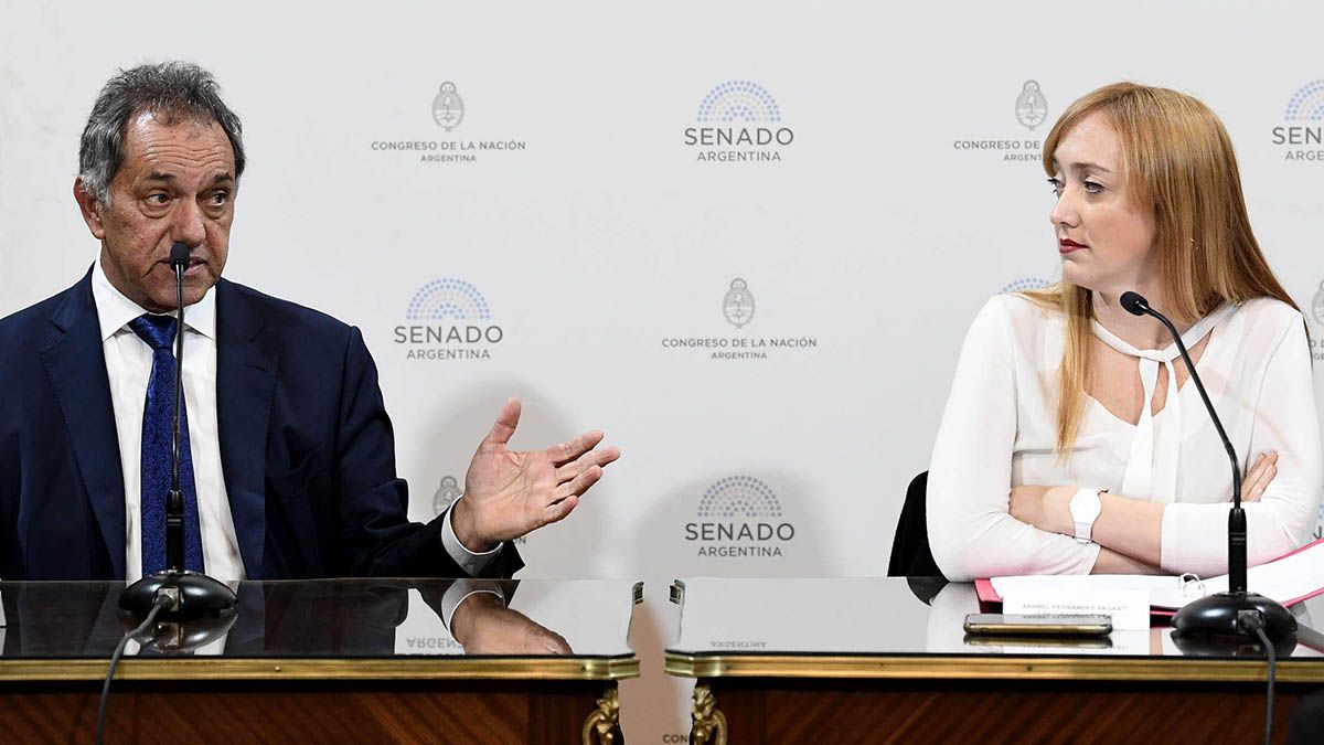 Daniel Scioli y Anabel Fernández Sagasti durante una reunión en 2022.