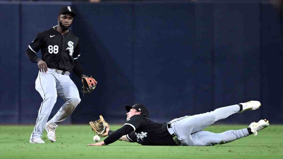 Muchas caídas: una temporada llena de tropiezos se llevan los White Sox de Chicago. Muchas caídas: una temporada llena de tropiezos se llevan los White Sox de Chicago.