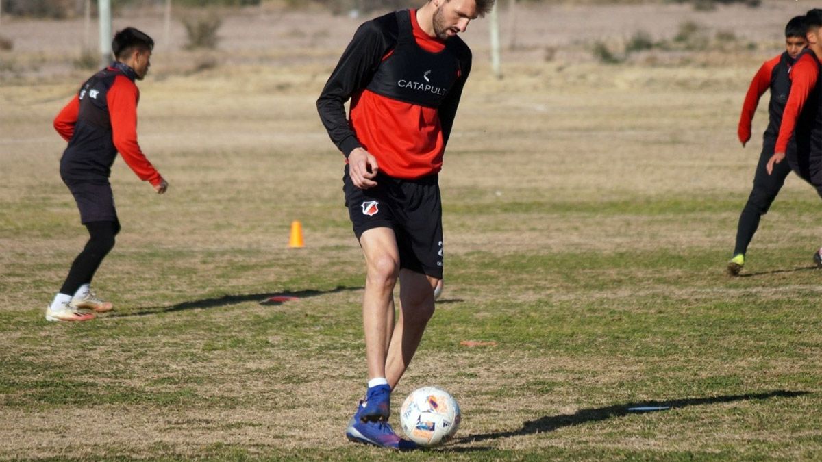 Rodrigo Colombo se convirtió en refuerzo del Deportivo Maipú