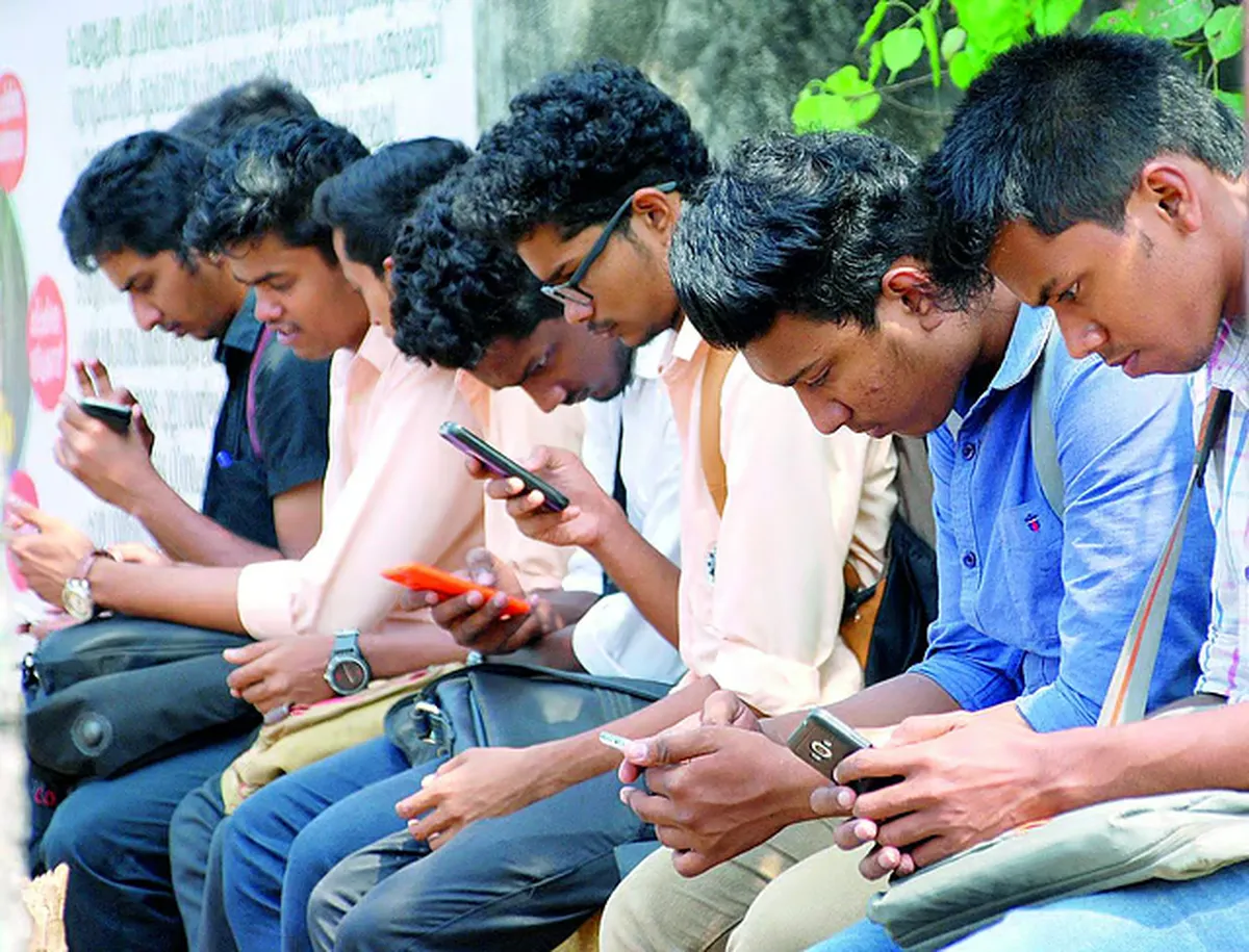 Menos redes sociales. Es lo que se plantea en India.