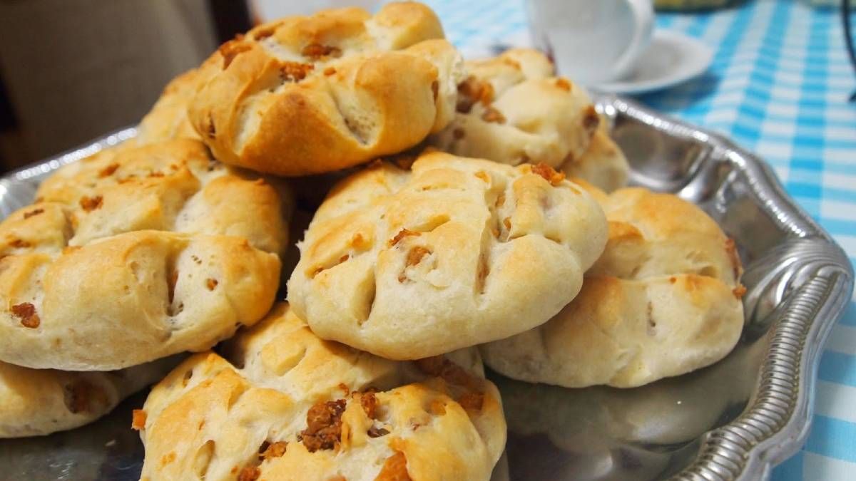 La reina de las recetas para preparar deliciosas tortitas con chicharrones de manera fácil y rápida.