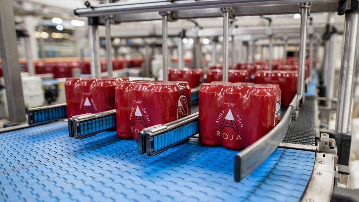 Actualmente, dos de las líneas de latas de cerveza Quilmes, Brahama, Andes y Andes Orígen se encuentran en Zárate, provincia de Buenos Aires, y una tercera en Tucumán. Mendoza será la cuarta enlatadora del país.