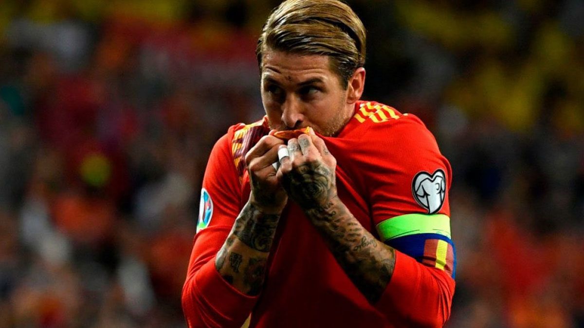 Sergio Ramos renunció a la selección de España y criticó al nuevo técnico.