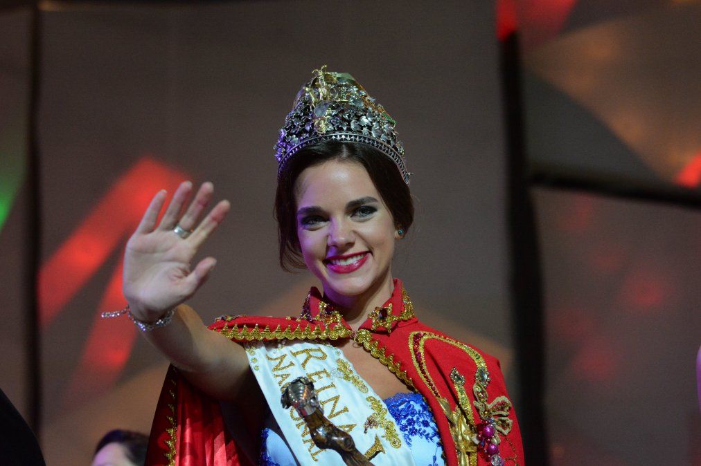  La ex reina de la Vendimia Giuliana Lucoski sufrió un grave accidente a bordo de una Ducati