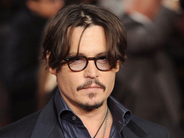 Buen gesto. Johnny Depp: los fanáticos le regalaron un barco pirata.