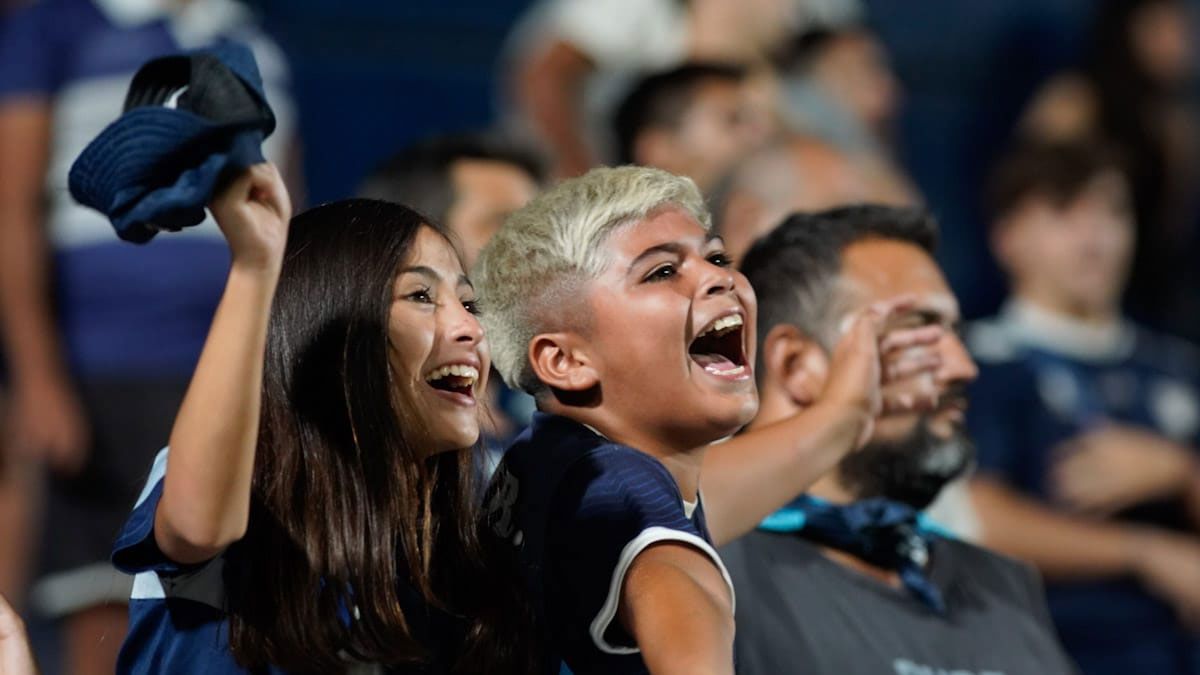 Independiente Rivadavia recibirá este sábado a Ferro y luego visitará a Gimnasia y Esgrima de Jujuy, el viernes 14 de abril, en una nueva fecha de la Primera Nacional. Foto: Axel Lloret (Diario UNO).