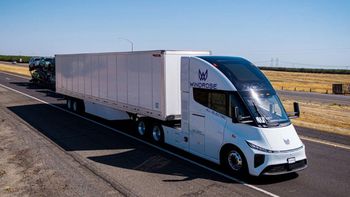 China desafía el dominio de Tesla con primera entrega de camiones eléctricos Windrose a Estados Unidos China desafía el dominio de Tesla con primera entrega de camiones eléctricos Windrose a Estados Unidos