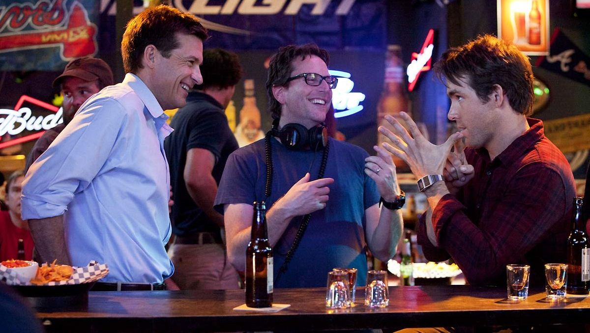 Jason Bateman interpreta a Dave Lockwood y Ryan Reynolds a Mitch Planko en la divertida película de Netflix.