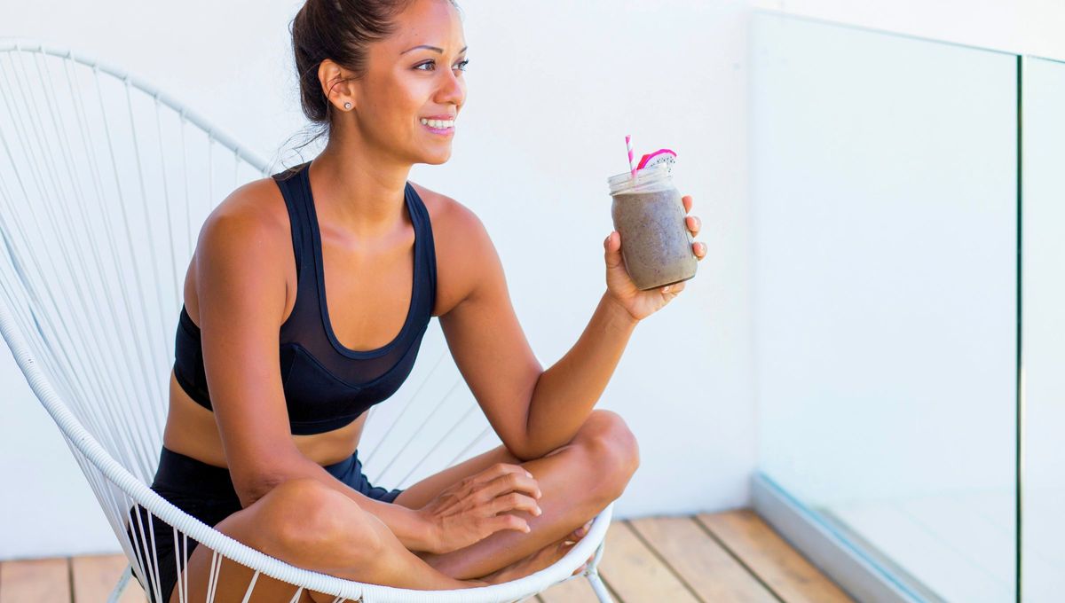 Si tu objetivo es preparar un batido nutritivo al 100%, conviene elegir combinaciones que potencien y no que opaquen los beneficios de cada ingrediente. Si tu objetivo es preparar un batido nutritivo al 100%, conviene elegir combinaciones que potencien y no que opaquen los beneficios de cada ingrediente.