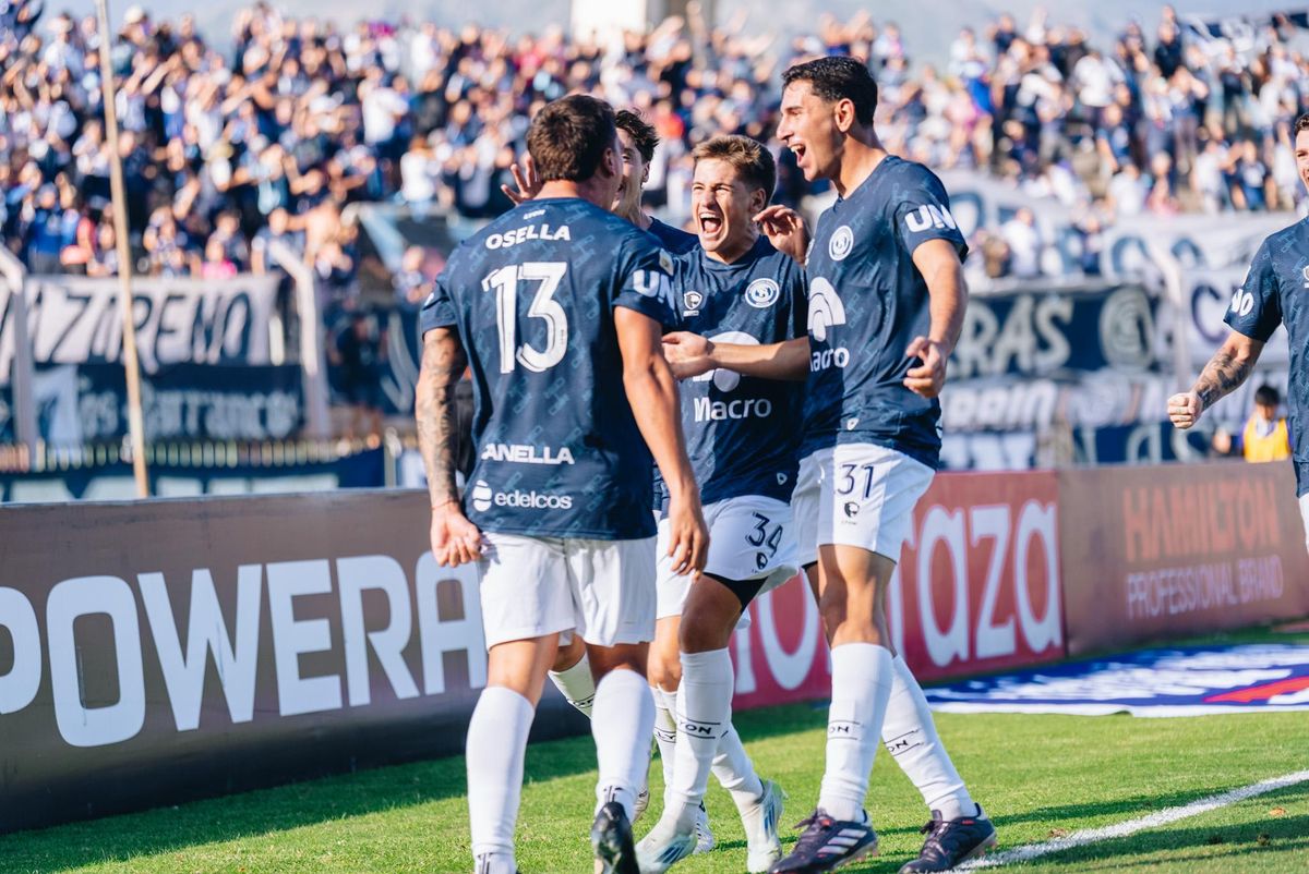 Independiente Rivadavia gan&oacute; en San Luis y pas&oacute; de ronda en la Copa Argentina.