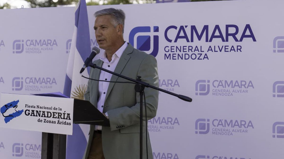 El intendente Alejandro Molero hizo anuncios de obras para General Alvear. El intendente Alejandro Molero hizo anuncios de obras para General Alvear.