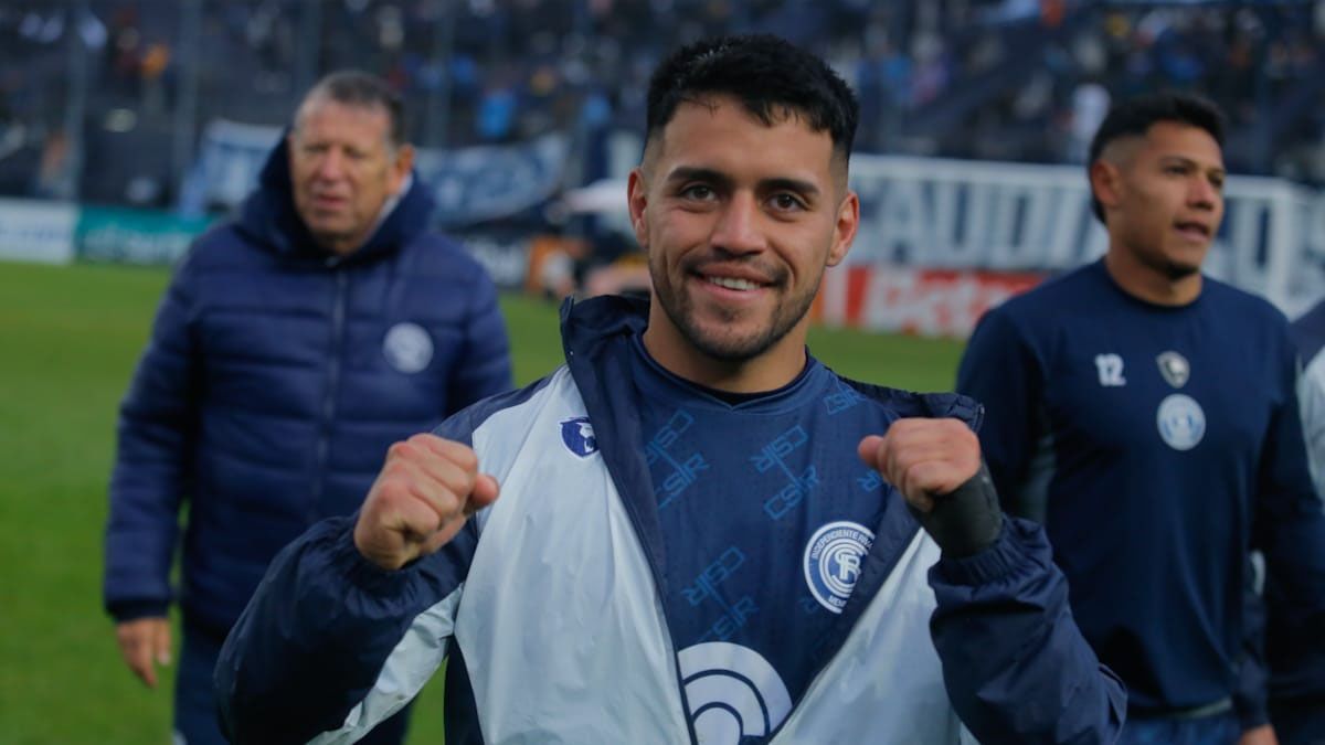 El volante de la Lepra Maximiliano Amarfil espera el partido con Tigre.