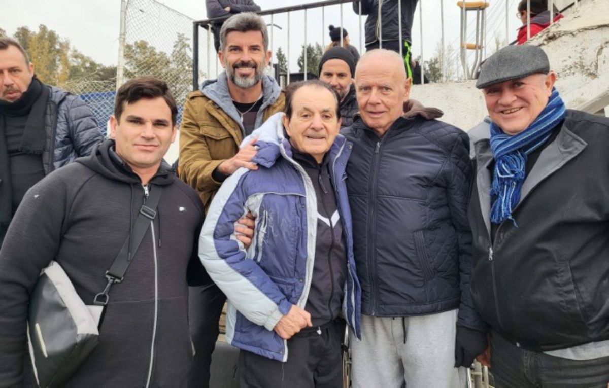 Víctor Legrotaglie fue distinguido como ciudadano ilustre por la Ciudad de Mendoza. Víctor Legrotaglie fue distinguido como ciudadano ilustre por la Ciudad de Mendoza.