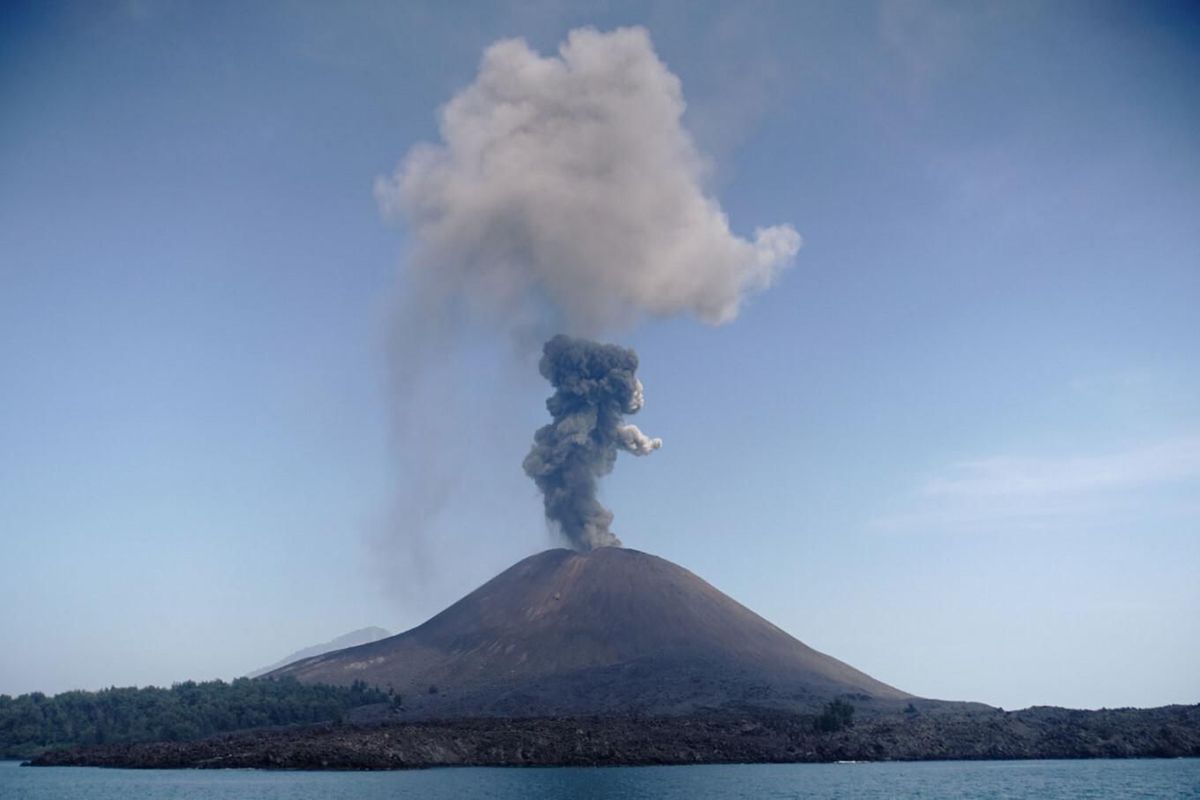 La erupción del volcán Krakatoa representa el ruido más fuerte jamás escuchado en la historia. Imagen: Infobae La erupción del volcán Krakatoa representa el ruido más fuerte jamás escuchado en la historia. Imagen: Infobae