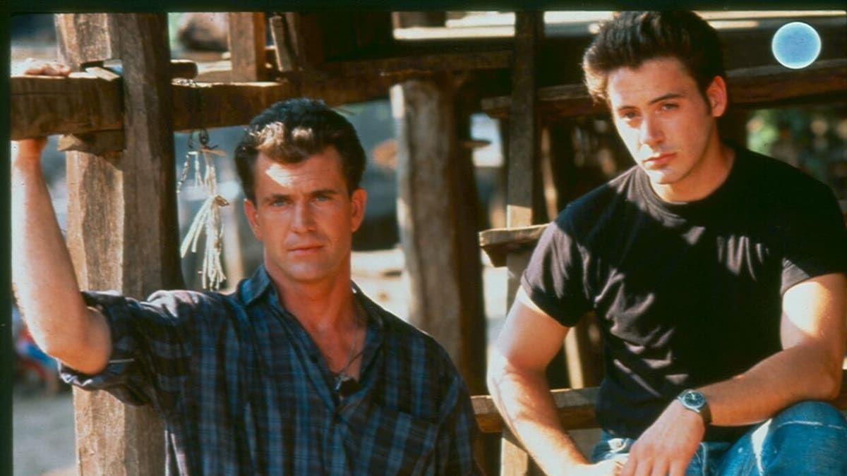 La película fue un hito de los años 90. La película fue un hito de los años 90.