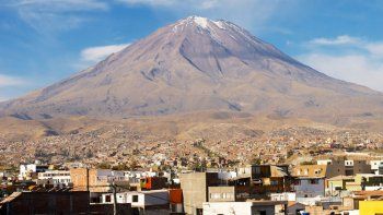 La tercera ciudad más peligrosa por una posible erupción volcánica está en Perú