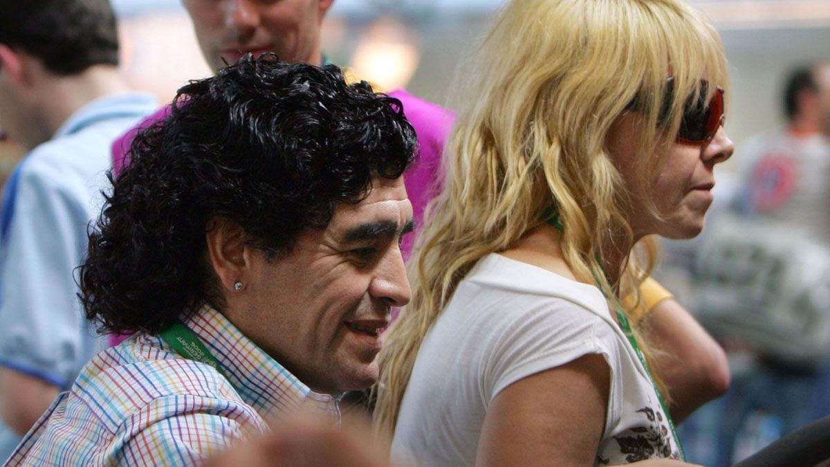 Su relación con Claudia terminó en la justicia.