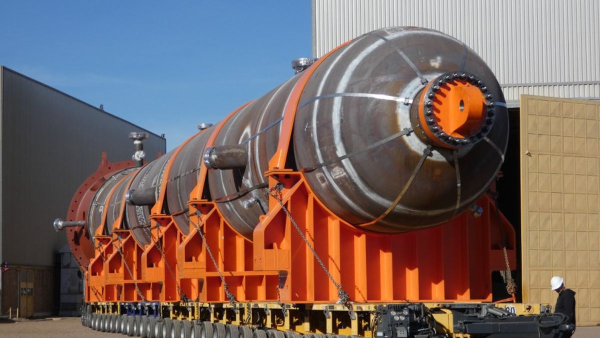 Con este reactor, YPF podrá cumplir una de las tantas normativas internacionales Con este reactor, YPF podrá cumplir una de las tantas normativas internacionales