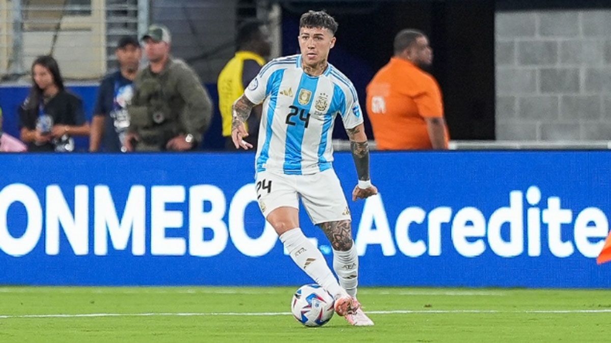 Enzo volvió al once inicial ante Chile.