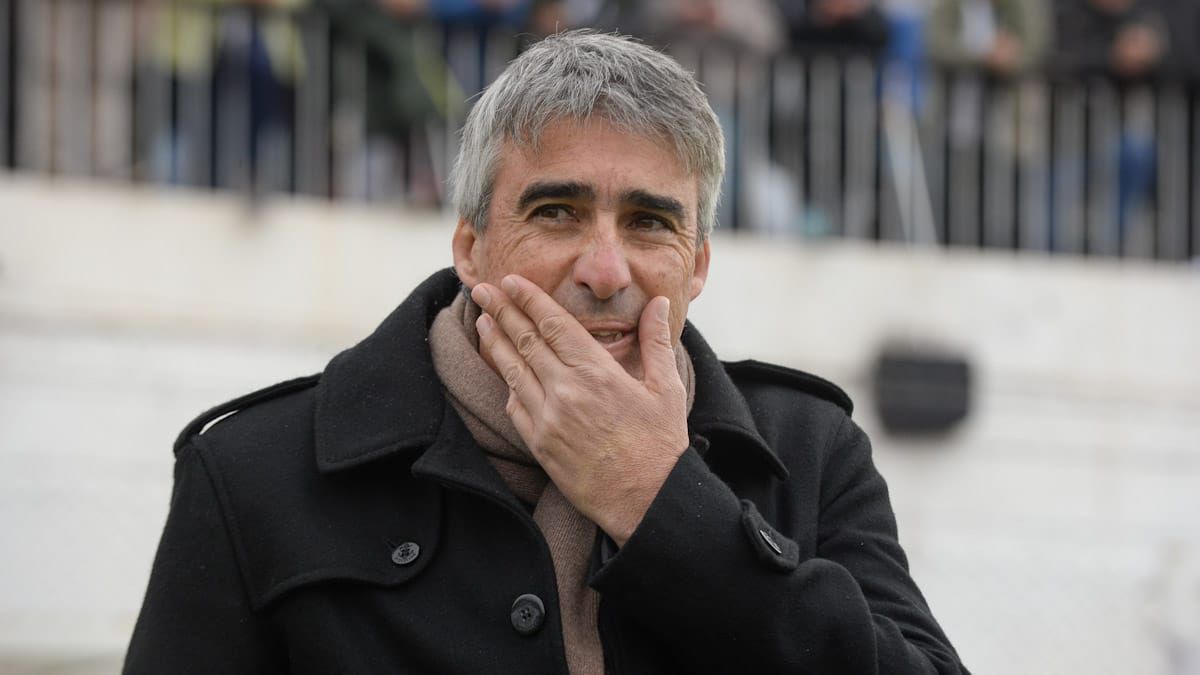 El DT de Independiente Rivadavia, Gabriel Gómez, se descompensó el domingo pasado.