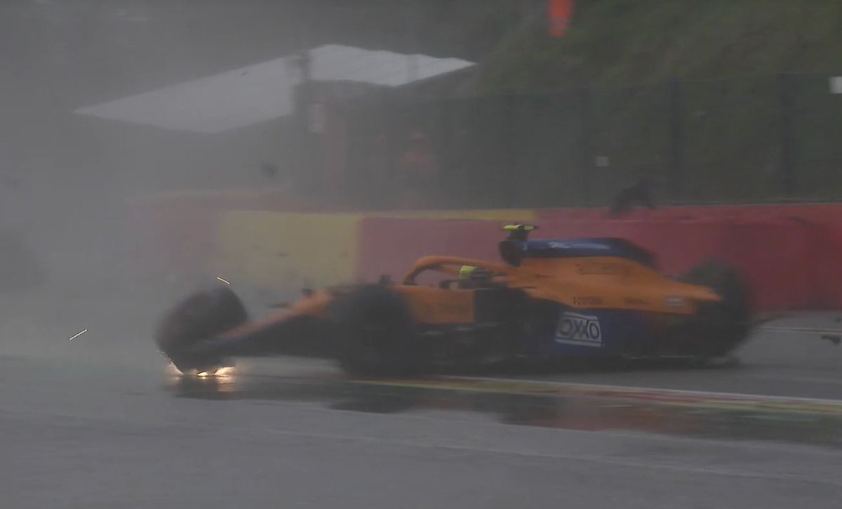 El Mc Laren de Lando Norris qued&oacute; muy da&ntilde;ado en la qualy del GP de F&oacute;rmula 1 de B&eacute;lgica.