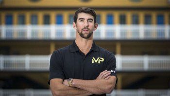 Phelps está preocupado por la salud mental de los atletas al postergarse los Juegos