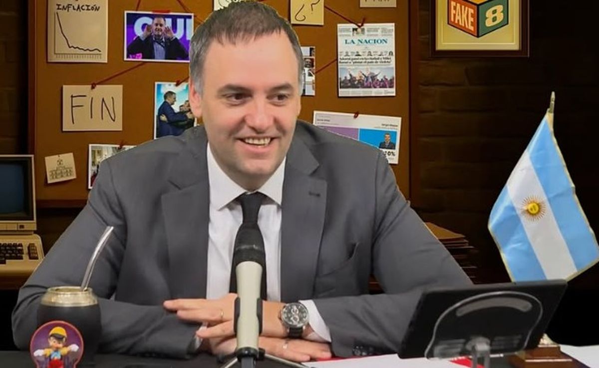 Manuel Adorni dejará de ser vocero presidencial para asumir como jefe de Gabinete en lugar de Francos. Así, tampoco será diputado. Manuel Adorni dejará de ser vocero presidencial para asumir como jefe de Gabinete en lugar de Francos. Así, tampoco será diputado.