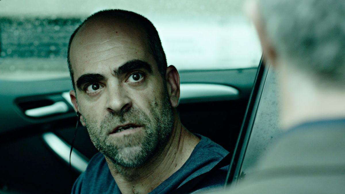 Gran cinta. Es El desconocido protagonizada por el talentoso, Luis Tosar. Gran cinta. Es El desconocido protagonizada por el talentoso, Luis Tosar. 