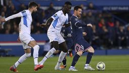 A Lionel Messi le anularon dos goles en el triunfo del PSG ante Olympique de Marsella.
