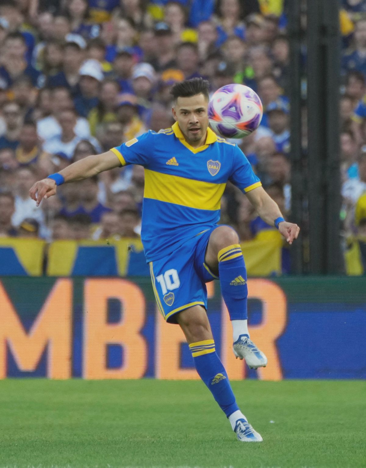 Oscar Romero será titular en Boca Juniors ante Gimnasia La Plata