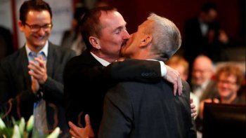 Debate judicial: un hombre se quiere casar con su hijo