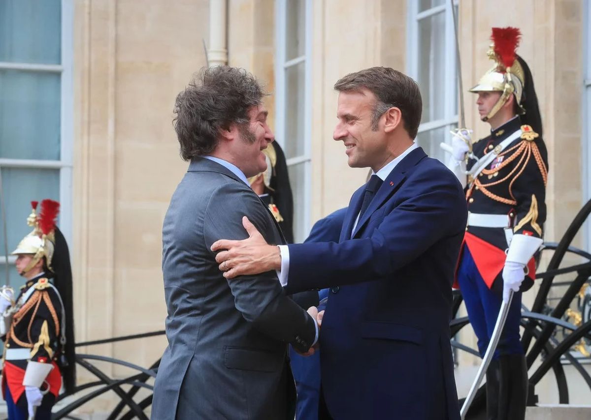 El presidente Javier Milei y su par de Francia, Emmanuel Macron. Karina Milei también estuvo en el encuentro oficial en París. El presidente Javier Milei y su par de Francia, Emmanuel Macron. Karina Milei también estuvo en el encuentro oficial en París.