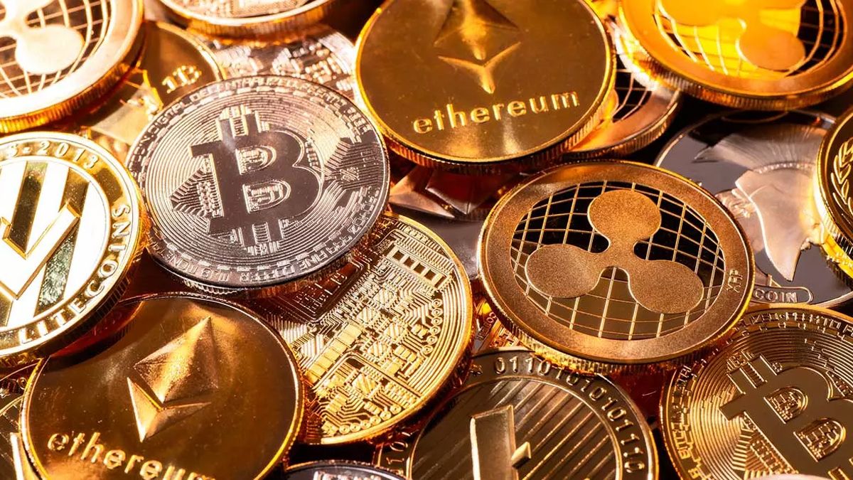 Fuerte caída del bitcoin y otras criptomonedas.