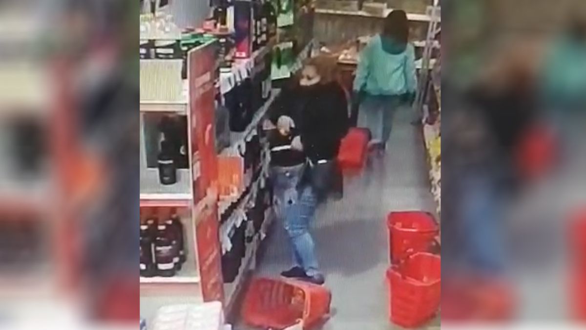 Así fue como una mujer robó nueve botellas de vodka de un mercado de Guaymallén.