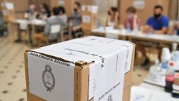 A las 8 de este domingo se habilitarán las escuelas para ir a votar. A las 8 de este domingo se habilitarán las escuelas para ir a votar.