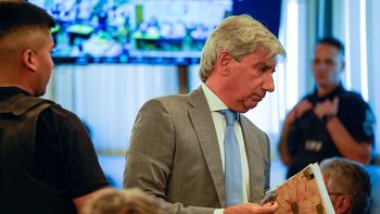 Walter Bento, el mismo de siempre, ahora del otro lado del mostrador Walter Bento, el mismo de siempre, ahora del otro lado del mostrador