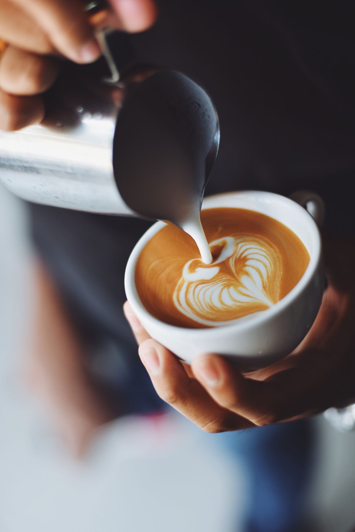 Un estudio reveló cuál es el método menos saludable a la hora de preparar café. Imagen: Freepik