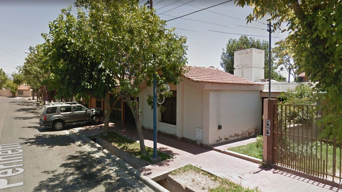 El grave hecho ocurrió en calle Perinetti 88, entre calles Navarro y Ponce, de Godoy Cruz.