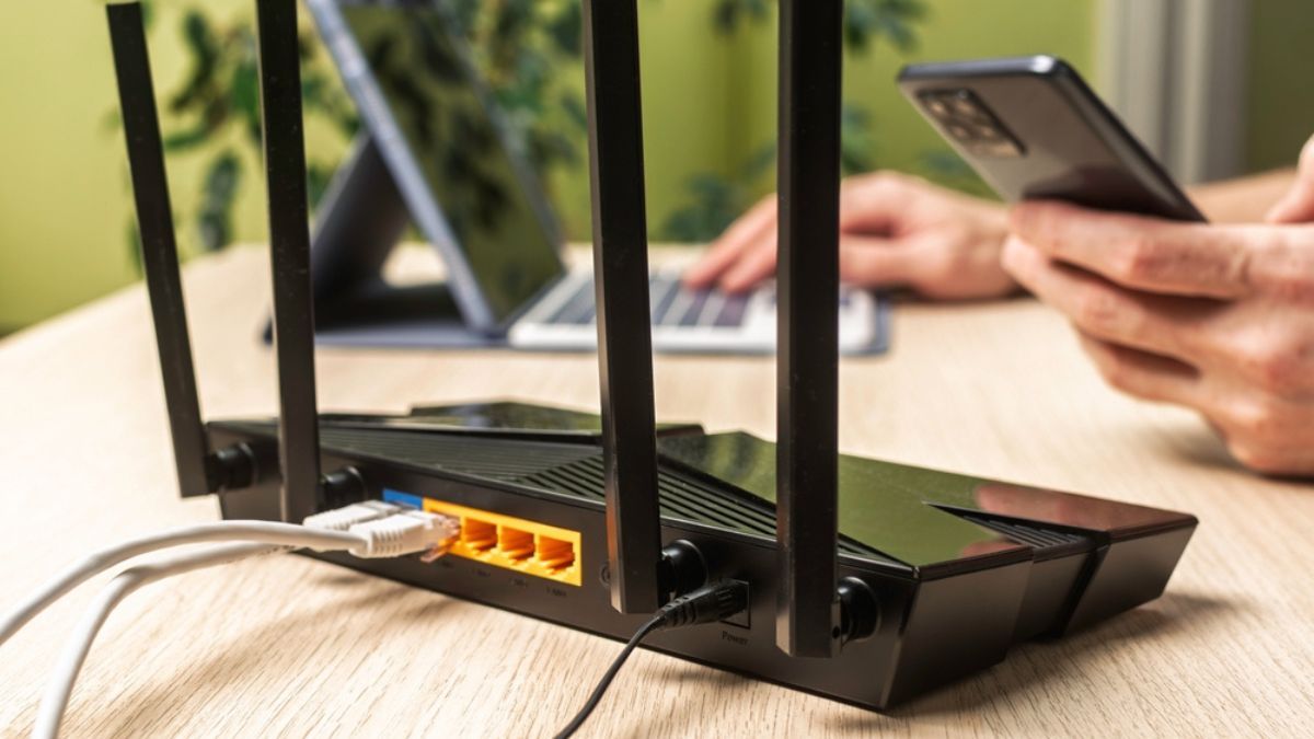 Adiós al clásico router: Huawei desarrolla un elegante módem para acceder a internet y decorar la sala