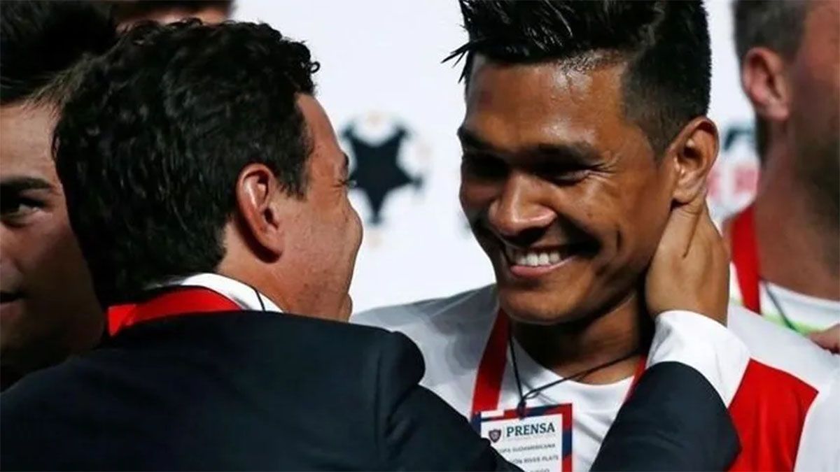 Marcelo Gallardo y Teo Gutiérrez, cuando salieron campeones en River.