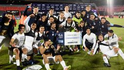 Independiente Rivadavia hizo historia. Le ganó al último campeón argentino, y pasó por primera vez a octavos de final de la Copa Argentina.