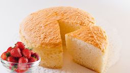 Con la temporada de frutillas en su mejor momento, este budín saludable se convierte en una de las recetas dulces más elegidas. Con la temporada de frutillas en su mejor momento, este budín saludable se convierte en una de las recetas dulces más elegidas.